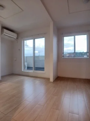 島根県のマンスリーマンション・ウィークリーマンション「ヴィラ　プレジールⅡ 205・洋室(No.1250566)」メイン画像