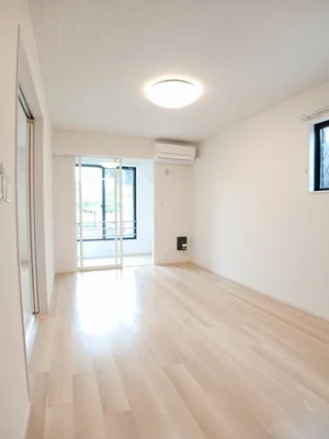 のマンスリーマンション・ウィークリーマンション「ヒルサイド・ヴィラＭ　Ａ 103・洋室(No.1250611)」メイン画像