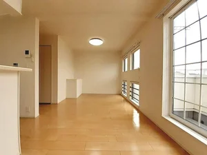 のマンスリーマンション・ウィークリーマンション「コルソ・ソーレ 201・洋室(No.1250656)」メイン画像