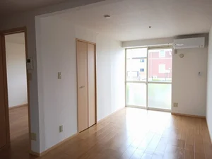 のマンスリーマンション・ウィークリーマンション「レイクサイドドミール 102・洋室(No.1250727)」メイン画像