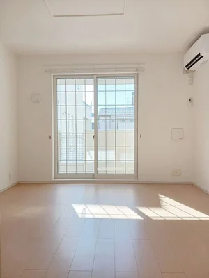 のマンスリーマンション・ウィークリーマンション「プリムローズＣ 102・洋室(No.1250778)」メイン画像