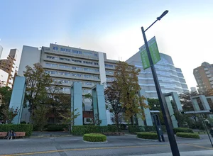 土屋総合病院 徒歩12分