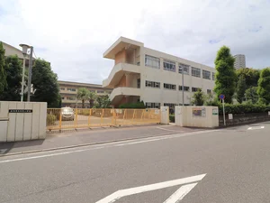 広島市立矢賀小学校まで徒歩2分
