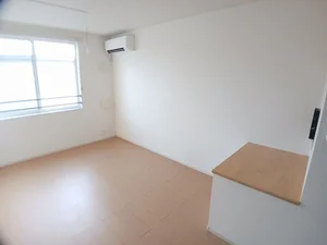 のマンスリーマンション・ウィークリーマンション「デスパシオ 204・洋室(No.1250839)」メイン画像