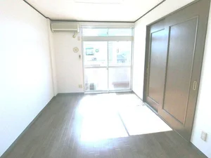 大垣女子短期大学周辺のマンスリーマンション・ウィークリーマンション「ロジュマン山中 203・洋室(No.1250909)」メイン画像