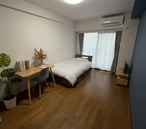 岐阜県のマンスリーマンション・ウィークリーマンション「【岐阜市若竹町/敷地内駐車場アリ/バス停徒歩５分/人気の長良エリア】（マンスリーベースＪＰ No.004） 1K(No.1251195)」メイン画像