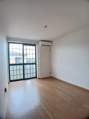 のマンスリーマンション・ウィークリーマンション「パラドール　里山 202・洋室(No.1251257)」メイン画像