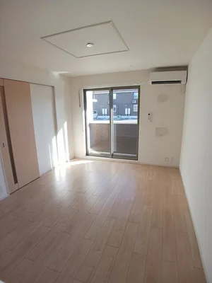 群馬県のマンスリーマンション・ウィークリーマンション「ラ・ティーダヒルズ　Ｎ 101・洋室(No.1251350)」メイン画像