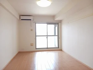 のマンスリーマンション・ウィークリーマンション「カンファ－　トゥリー 307・洋室(No.1251367)」メイン画像