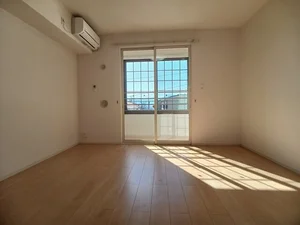 のマンスリーマンション・ウィークリーマンション「メゾンドルミエール　蟻ヶ崎 203・洋室(No.1251378)」メイン画像