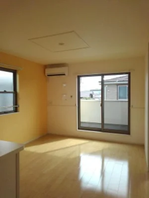 北楠駅（三重県）のマンスリーマンション・ウィークリーマンション「サンライズくすの木Ａ 201・洋室(No.1251497)」メイン画像