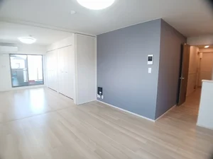 駒ヶ谷駅（大阪府）のマンスリーマンション・ウィークリーマンション「スペチアーレ　クアットロ 203・洋室(No.1251595)」メイン画像