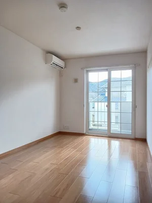 岡山県のマンスリーマンション・ウィークリーマンション「ウエストファーム　カタカミ 102・洋室(No.1251622)」メイン画像