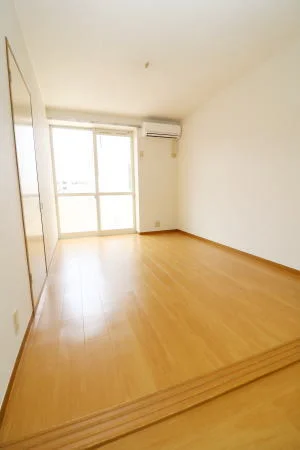 のマンスリーマンション・ウィークリーマンション「コスモスＲ 202・洋室(No.1251732)」メイン画像