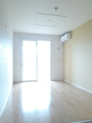 のマンスリーマンション・ウィークリーマンション「ひだまり 103・DK(No.1251870)」メイン画像