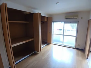 のマンスリーマンション・ウィークリーマンション「シュロスアリノ 102・洋室(No.1251963)」メイン画像