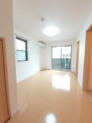 のマンスリーマンション・ウィークリーマンション「ベルローズＡ 101・洋室(No.1252028)」メイン画像