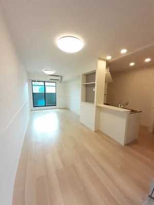 のマンスリーマンション・ウィークリーマンション「カーサ・フィオーレ　Ⅲ 203・洋室(No.1252068)」メイン画像