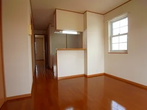 のマンスリーマンション・ウィークリーマンション「ウロジンゼⅠ 102・洋室(No.1252210)」メイン画像