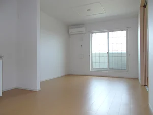 滋賀県のマンスリーマンション・ウィークリーマンション「サン　ヴェルジェ 202・洋室(No.1252432)」メイン画像