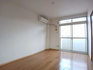 のマンスリーマンション・ウィークリーマンション「ロジュマン継 103・洋室(No.1252434)」メイン画像