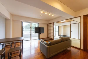 沖縄県の株式会社エブリースのマンスリーマンション・ウィークリーマンション「Ｓｅａ　Ｚｏｎｅ 101(No.1252469)」メイン画像