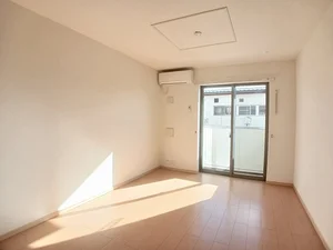 のマンスリーマンション・ウィークリーマンション「ジプソフィーラ 102・洋室(No.1252603)」メイン画像