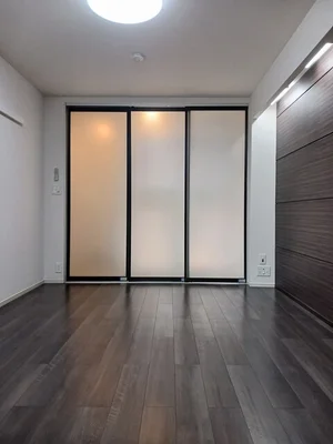 東京都のマンスリーマンション・ウィークリーマンション「カーサ　グロリアⅡ 104・洋室(No.1252692)」メイン画像