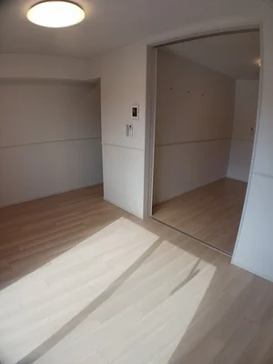 豊橋市のマンスリーマンション・ウィークリーマンション「ミュゲ　ブリエ 103・洋室(No.1252720)」メイン画像