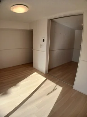 のマンスリーマンション・ウィークリーマンション「ミュゲ　ブリエ 101・洋室(No.1252722)」メイン画像