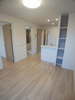 のマンスリーマンション・ウィークリーマンション「ソラリア　ヨコスカ 103・洋室(No.1252738)」メイン画像