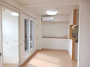 のマンスリーマンション・ウィークリーマンション「セトル・アンソレイユ　Ｂ 203・洋室(No.1252779)」メイン画像