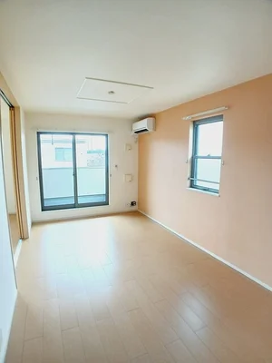 のマンスリーマンション・ウィークリーマンション「カームネス岡本　Ⅳ 201・洋室(No.1252909)」メイン画像