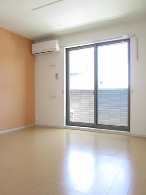 のマンスリーマンション・ウィークリーマンション「シルバーグラスＢ 102・洋室(No.1253051)」メイン画像