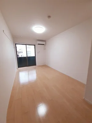 群馬県のマンスリーマンション・ウィークリーマンション「サウス　グレースマンション 104・洋室(No.1253063)」メイン画像