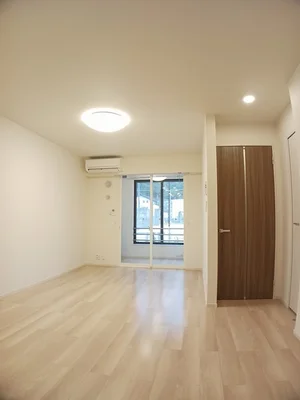 島根県のマンスリーマンション・ウィークリーマンション「桜梅桃李Ｓ 102・洋室(No.1253126)」メイン画像