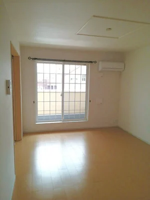 大分県のマンスリーマンション・ウィークリーマンション「グレイスフル松露　Ａ 202・洋室(No.1253176)」メイン画像