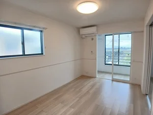 西寒河江駅（山形県）のマンスリーマンション・ウィークリーマンション「フォンテーヌⅢ　Ｂ 201・洋室(No.1253421)」メイン画像