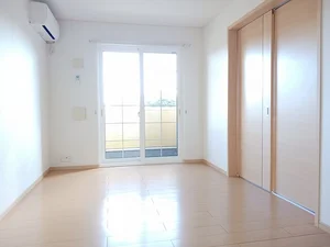 のマンスリーマンション・ウィークリーマンション「プリムローズⅢ 102・洋室(No.1253493)」メイン画像