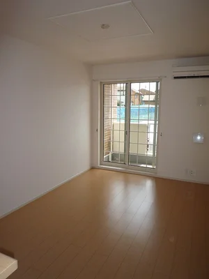 のマンスリーマンション・ウィークリーマンション「プリムローズ　Ⅲ 102・洋室(No.1253512)」メイン画像