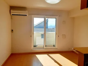 上田市のマンスリーマンション・ウィークリーマンション「フォレ・デ・ポム　Ｃ 201・洋室(No.1253556)」メイン画像