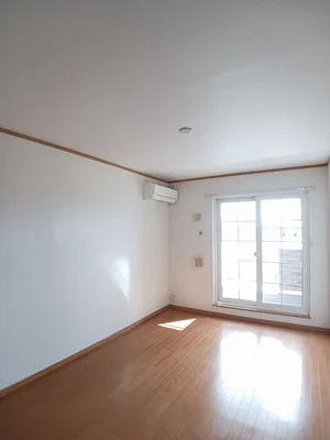 のマンスリーマンション・ウィークリーマンション「ｌｉｖｅ　ｉｎ　優 204・洋室(No.1253663)」メイン画像