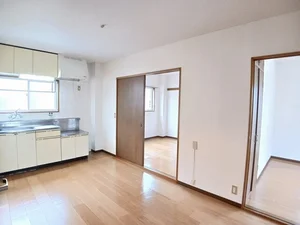 のマンスリーマンション・ウィークリーマンション「ヴェルディール 102・洋室(No.1253723)」メイン画像