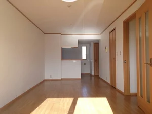 のマンスリーマンション・ウィークリーマンション「ピエデルモンテ 103・洋室(No.1253755)」メイン画像