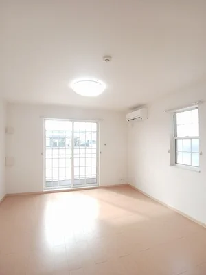 香川県のマンスリーマンション・ウィークリーマンション「レクサス　Ｅ 102・洋室(No.1253773)」メイン画像