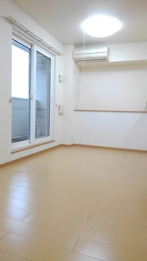 上越教育大学周辺のマンスリーマンション・ウィークリーマンション「メゾン　ロベリア 202・洋室(No.1253872)」メイン画像