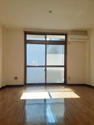 のマンスリーマンション・ウィークリーマンション「ヴィラ・市川 202・洋室(No.1253902)」メイン画像