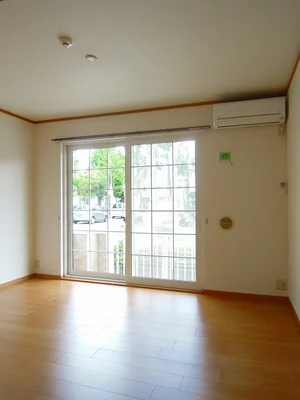 のマンスリーマンション・ウィークリーマンション「フィオーレ　Ａ 101・洋室(No.1253903)」メイン画像