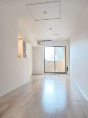 のマンスリーマンション・ウィークリーマンション「グラン　ソレイユ 102・洋室(No.1253962)」メイン画像