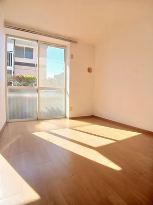 のマンスリーマンション・ウィークリーマンション「コーポサンレモ　Ｂ 101・洋室(No.1253975)」メイン画像